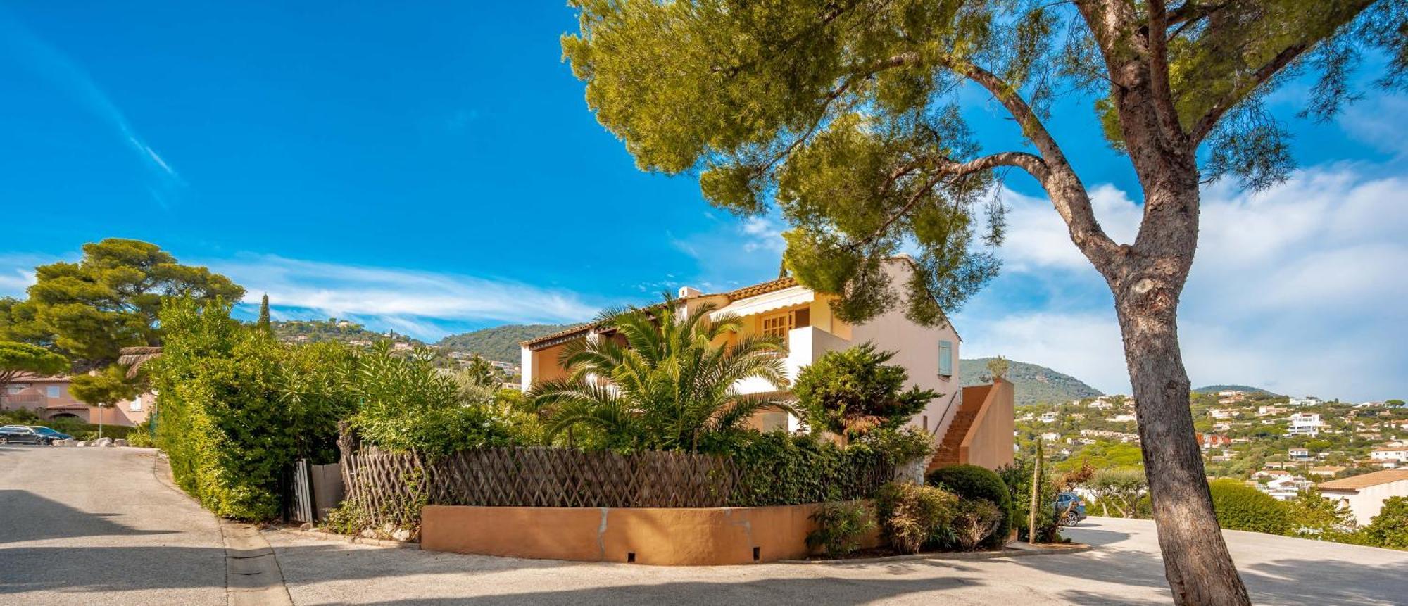 Residence Partenaire Le Domaine De Garlande Cavalaire-sur-Mer Exterior photo